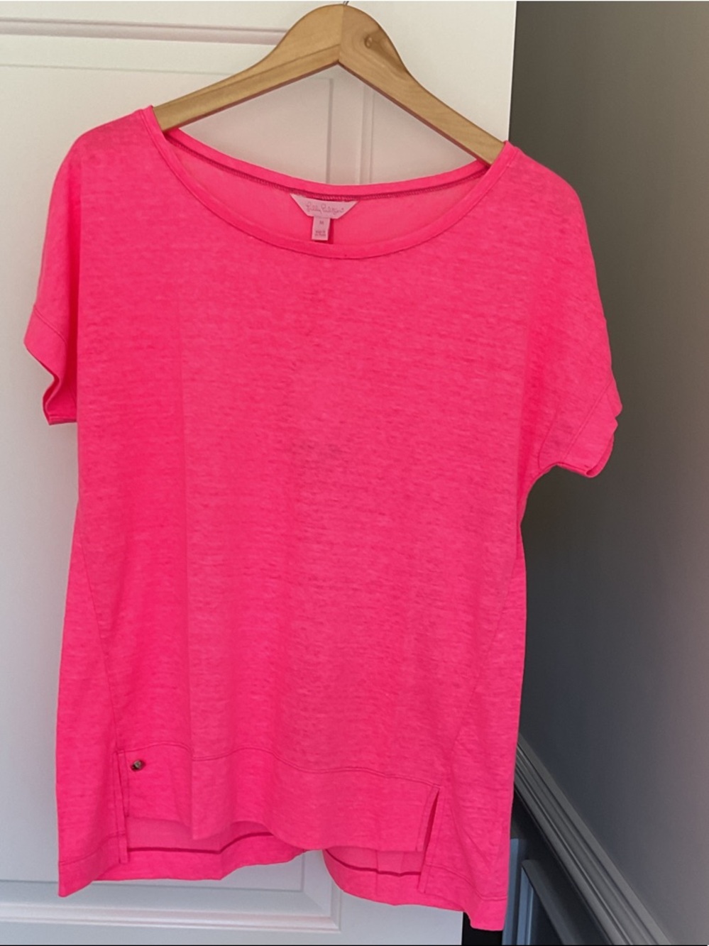 New with tags.Lilly Pulitzer Bright Neon Pink Short Sleeve Tee